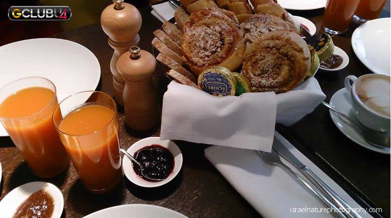 อาหารเช้าและกลางวันในเมือง Bruges